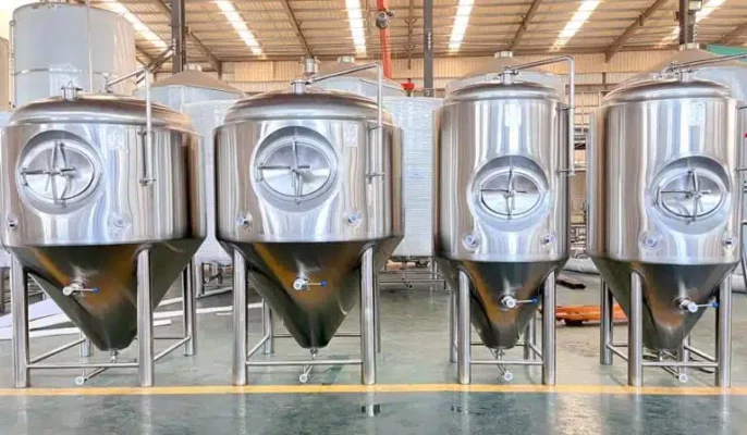 industrial brewing fermenter